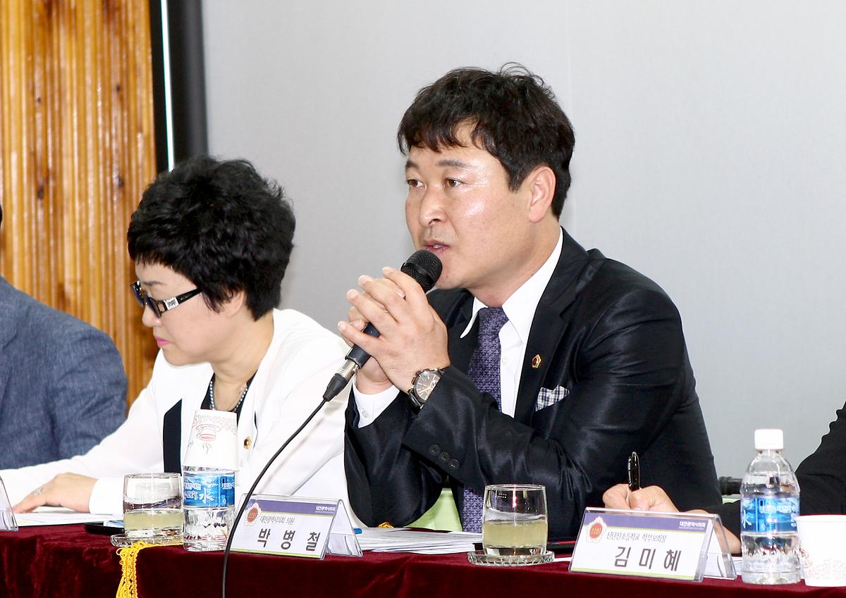 신탄진지역 달설유치원 설립 추진을 위한 정책간담회 [ 2015-09-15 ]