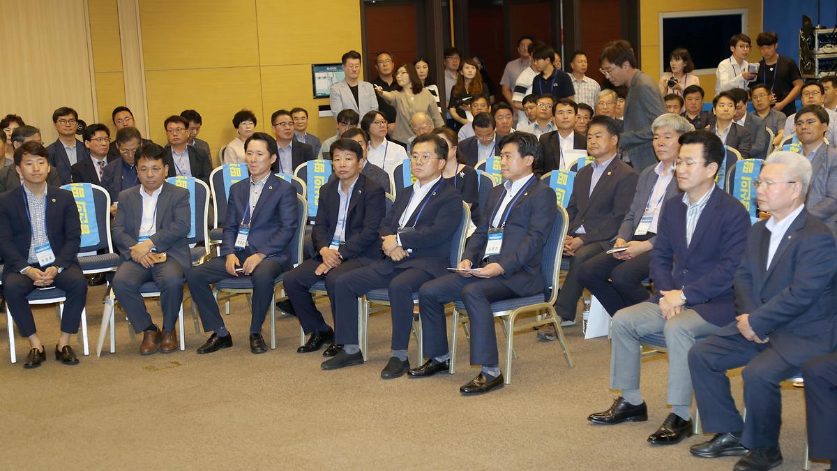 산업건설위원회, 기업하기 좋은 대전 대토론회 참석 [ 2019-07-23 ]