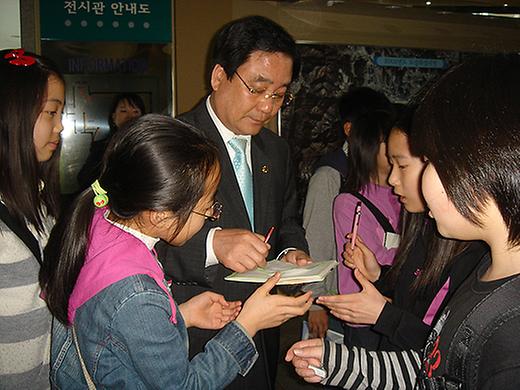 2007.04.20 165회 임시회 제2차 본회의 (14).JPG