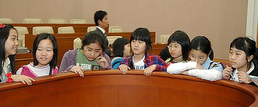 2007.04.20 165회 임시회 제2차 본회의 (19).JPG