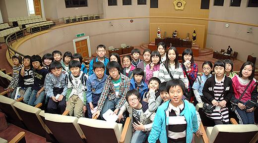 2007.04.20 165회 임시회 제2차 본회의 (16).jpg