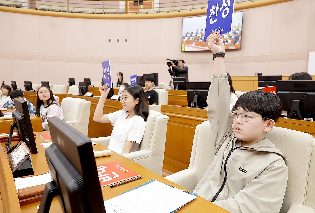 2025.05.12(대전광역시의회 청소년의회교실_서부초등학교) (31).JPG
