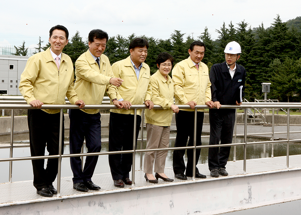 2014.09.18_제215회_제1차_정례회_복지환경위원회_하수종말처리장_현장방문)_(20)