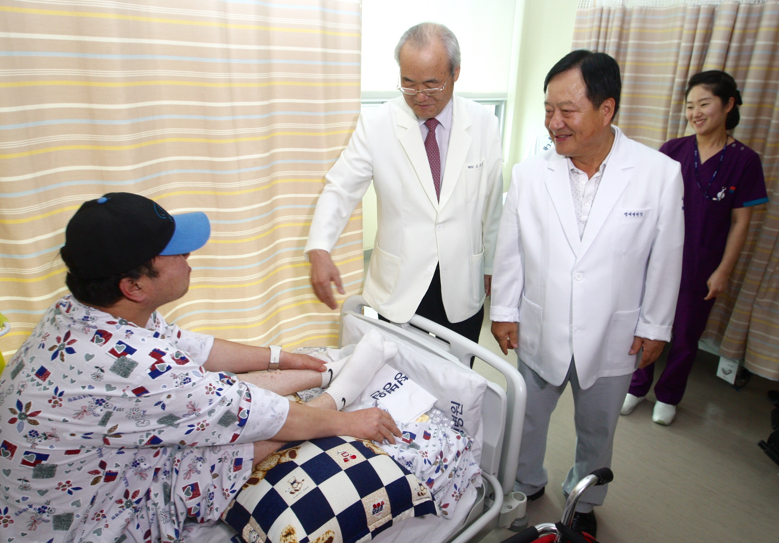 김경시의원_명예병원장2