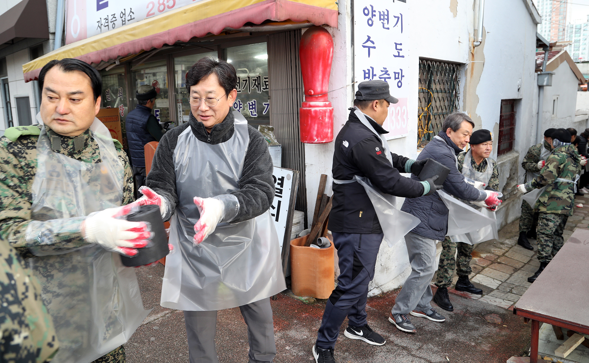 2017.11.25_연탄배달_봉사활동_(14)