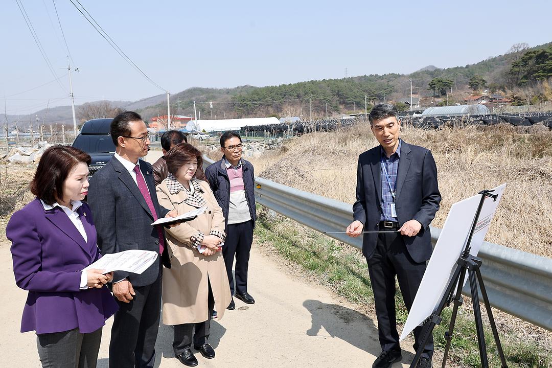 2023.03.31 제270회 임시회 복지환경위원회 현장방문 목달동 자연휴향림 예정지 (2)
