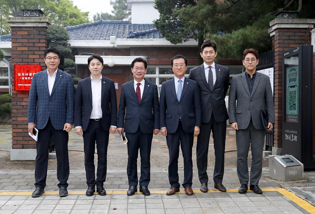 2023.04.06(제270회 임시회 행정자치위원회 현장방문_테미오래) (3)