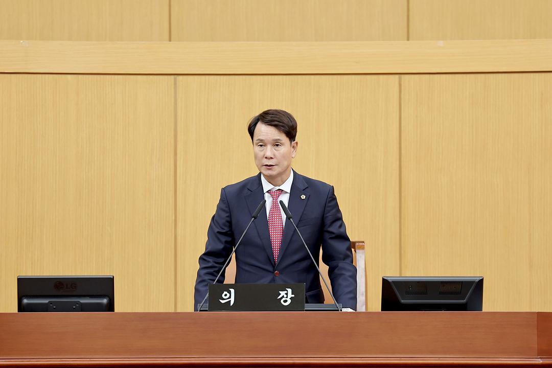 본회의장(이상래 의장)