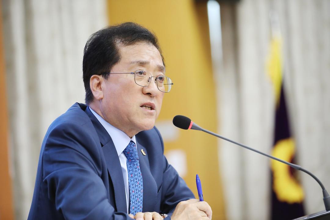 2023.07.03 대전시의회 조원휘 의원  대전시의 지속가능한 발전을 위한 인구정책 토론회 개최(2)