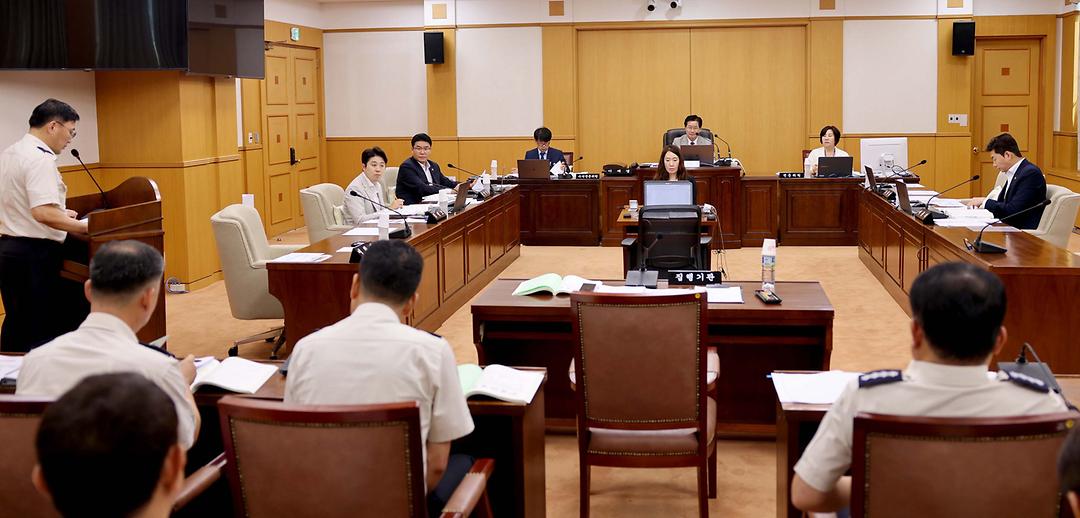 272회 임시회 행정자치위원회-2