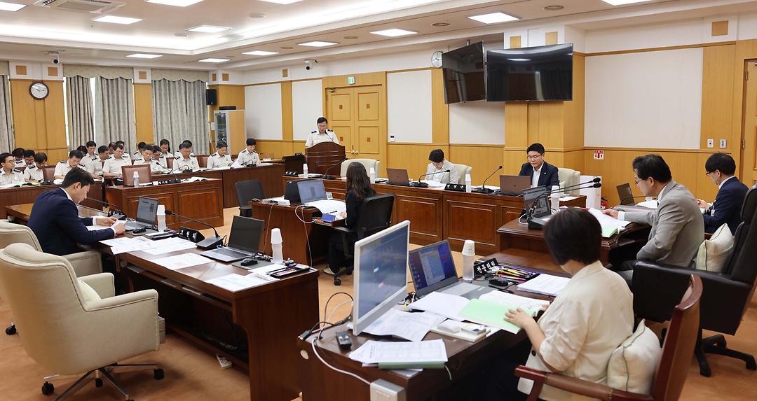 272회 임시회 행정자치위원회-1