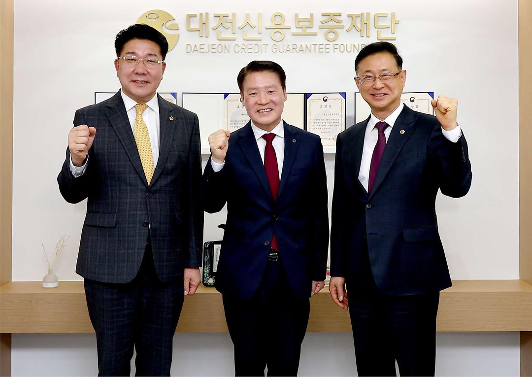 20250311_예결위 신용보증재단 현장 방문-3