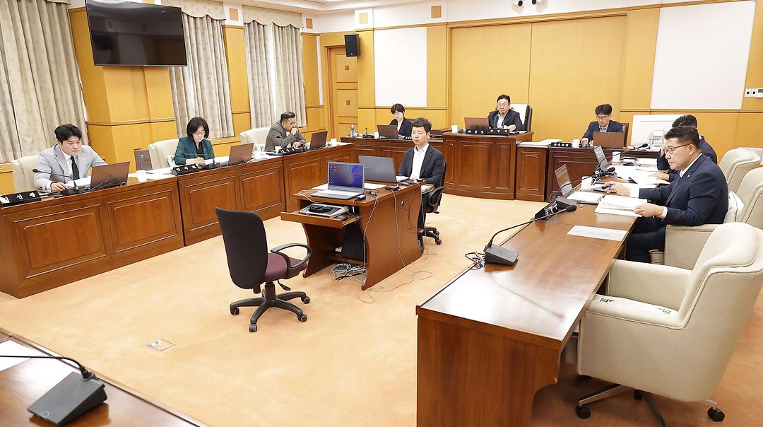 2. 제288회 임시회 산업건설위원회 회의