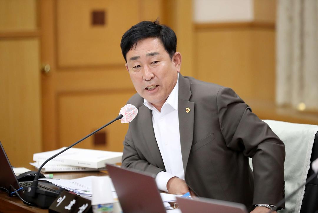 (사진자료) 이효성 의원1