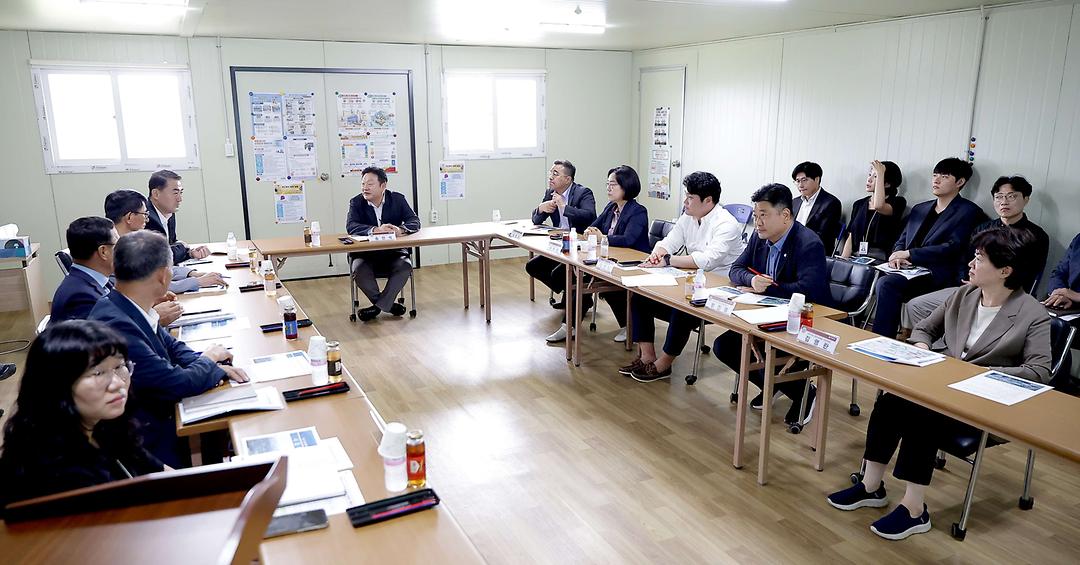 1. 제290회 임시회 산업건설위원회 현장방문_BRT 공사현장(2025.09.12.)-3