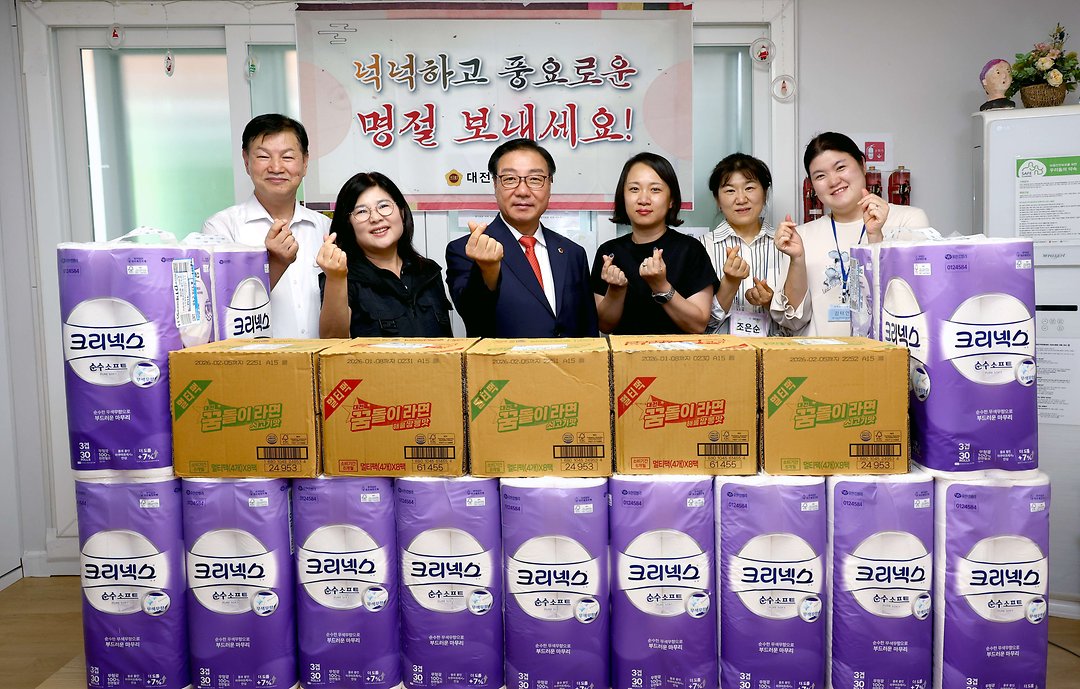2. 행정자치위원회 이병철 의원 추석 명절 맞이 사회복지시설 방문-1