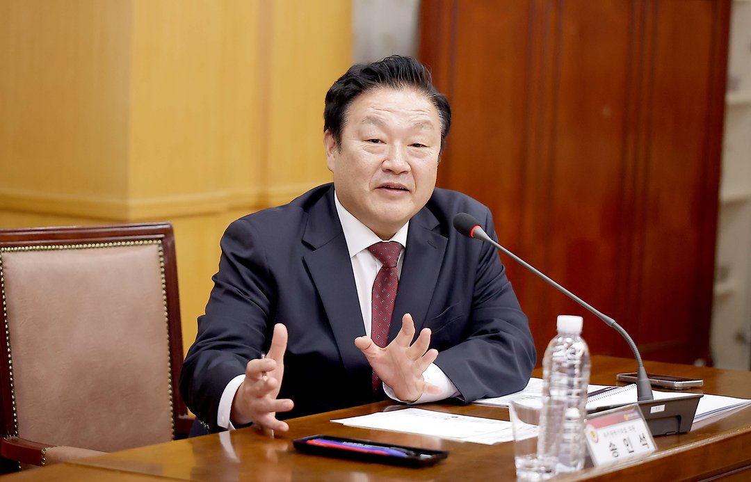 1. (사진자료) 산업건설위원회 송인석 위원장