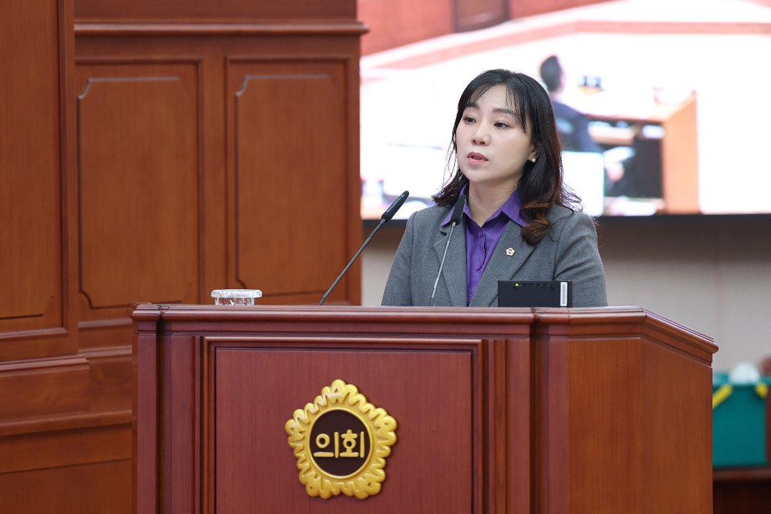 2025.11.19 제291회 제2차 정례회 제2차 본회의_김민숙 의원 시정질의-1