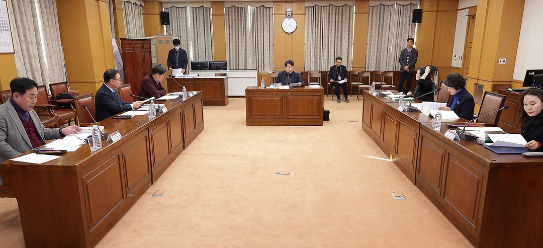 2025.12.22(제3차 정책연구용역 심의위원회)-3