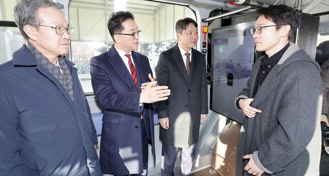 2026.01.29(자율주행버스 시범사업 실증개식 행사)-1