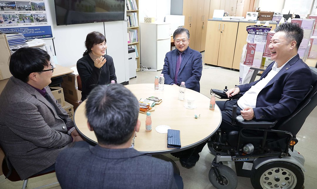 복지환경위원회 설 명절 사회복지시설 방문_한국자폐인사랑협회_황경아 의원(2026.02.10.)-2