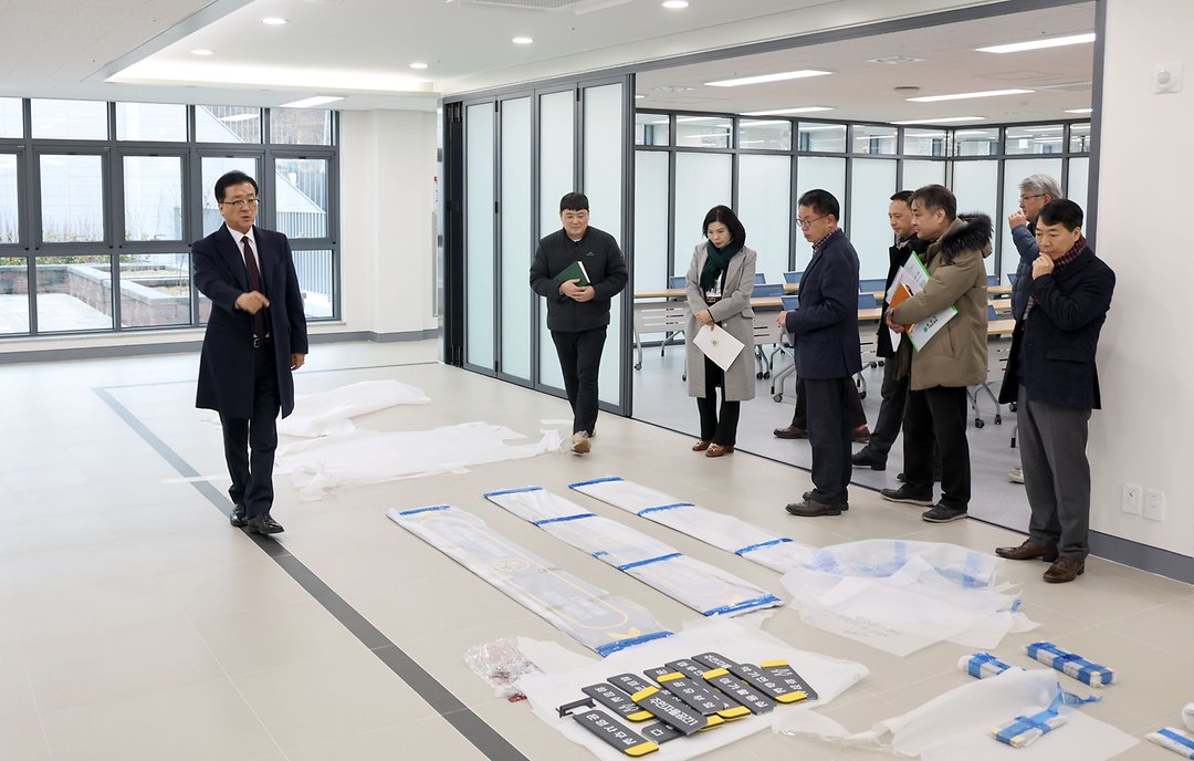 대전시의회 조원휘 의장, 구즉문화센터 현장 방문-1