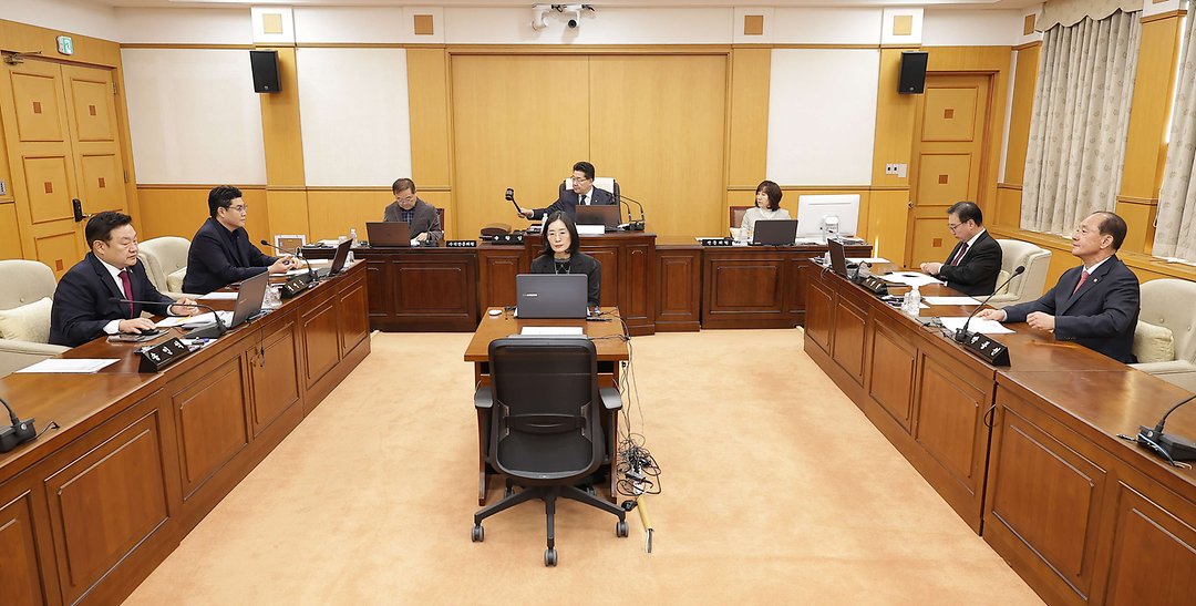 제295회 임시회 지역현안규제혁신 특별위원회 회의_활동 종료의건(2026.03.16.)-1