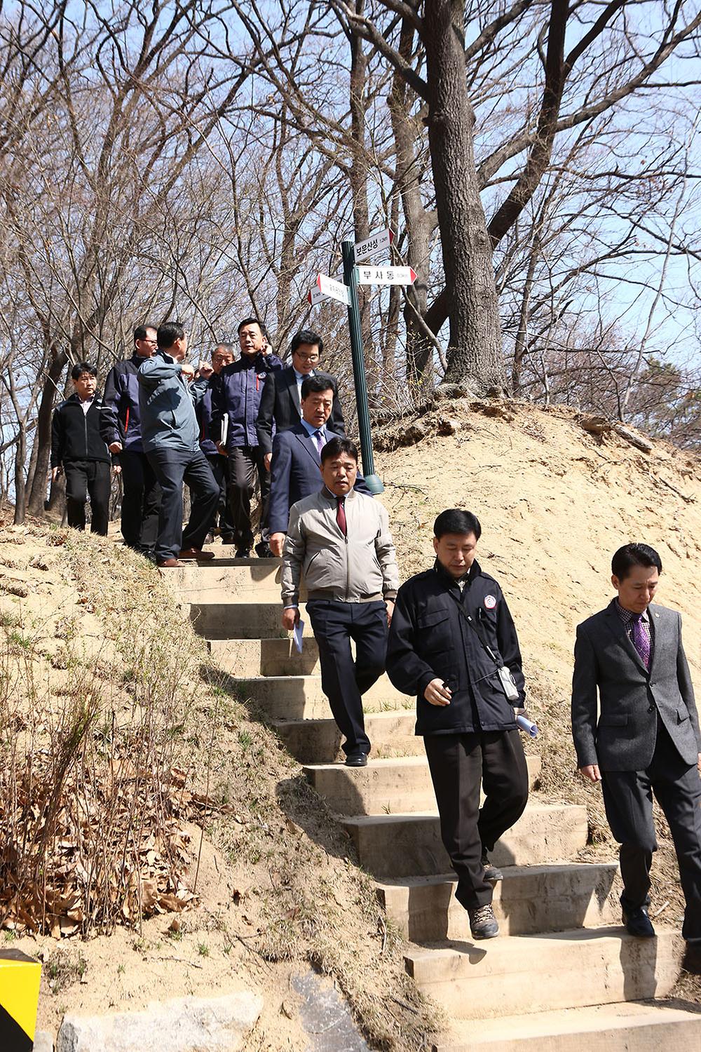 복지환경위원회-보문산 순환숲길 산불방지 현장점검 [ 2016-03-30 ]