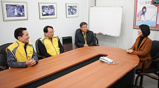 대전광역시의회 권중순 의원 , 미혼모 복지시설 위문 [ 2013-02-07 ]