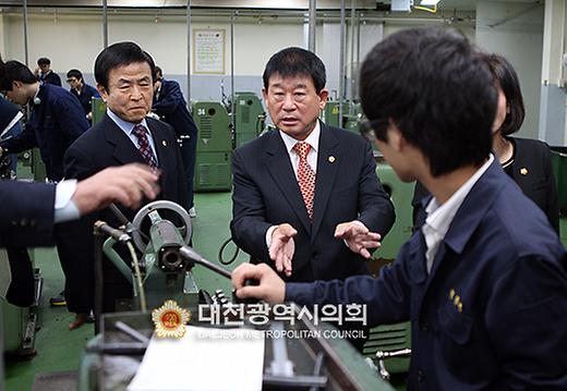 교육위원회-충남기계공업고등학교 현장방문 [ 2012-09-11 ]