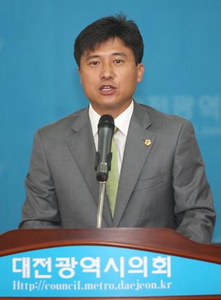 공동주택 수직증측 리모델링 정책토론회 [ 2012-07-31 ]