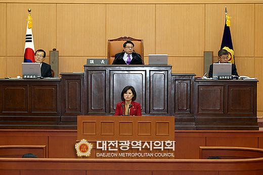 제198회 제2차 정례회 김인식 의원 시정질문 [ 2011-12-01 ]