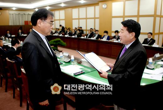 대전광역시의회 의정자문위원회 위촉 [ 2011-11-04 ]