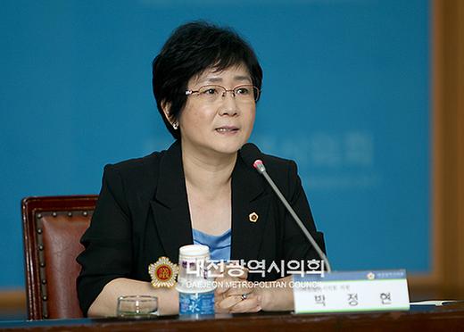 여성고용 현황과 지방정부 정책방향 모색을 위한 정책토론회 [ 2011-07-26 ]