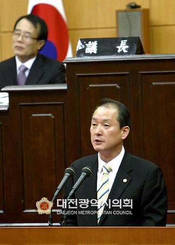 제192회 제2차 정례회 제2차 본회의 시정질문 [ 2010-12-01 ]