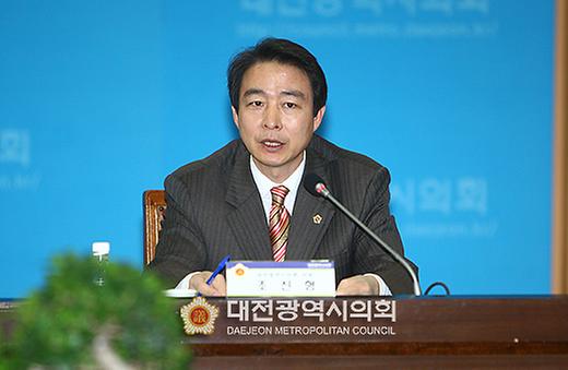 학교급식 지원 개선방안 모색을 위한 정책대안 제시 [ 2009-02-17 ]