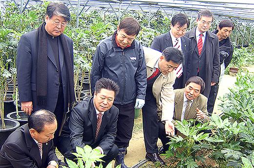 산업건설위원회 - 화훼 재배용 자동화하우스 설치단지 방문  [ 2008-03-06 ]